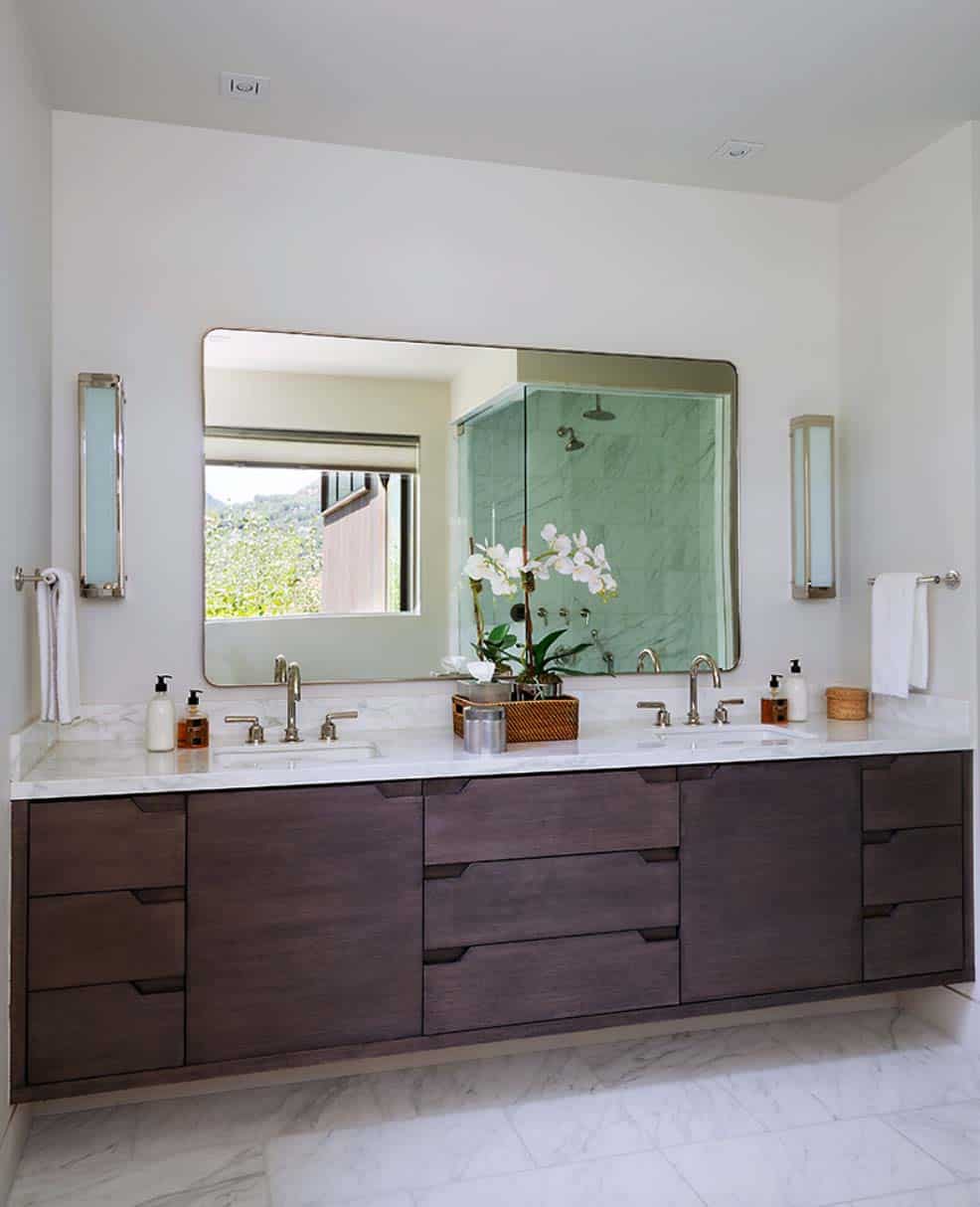 contemporary-master-bathroom