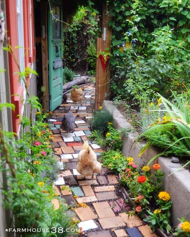 garden-pathway-reclaimed-wood