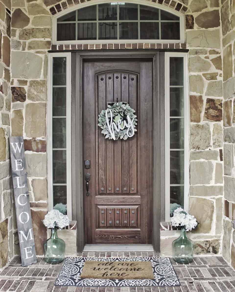 farmhouse-style-porch-decorating