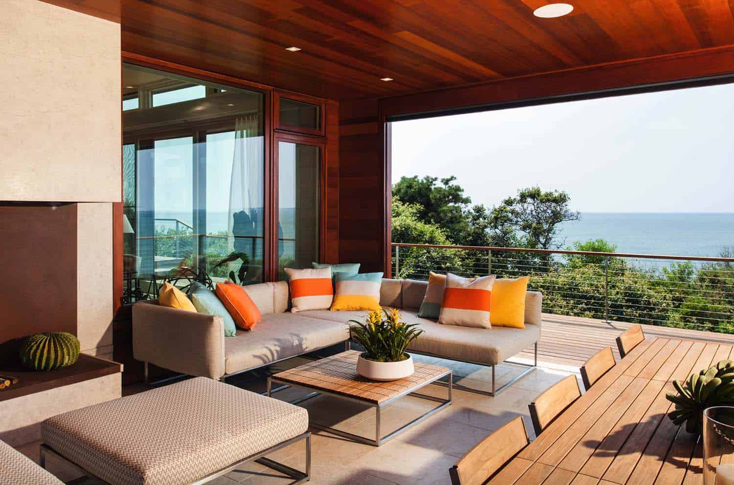 contemporary-patio