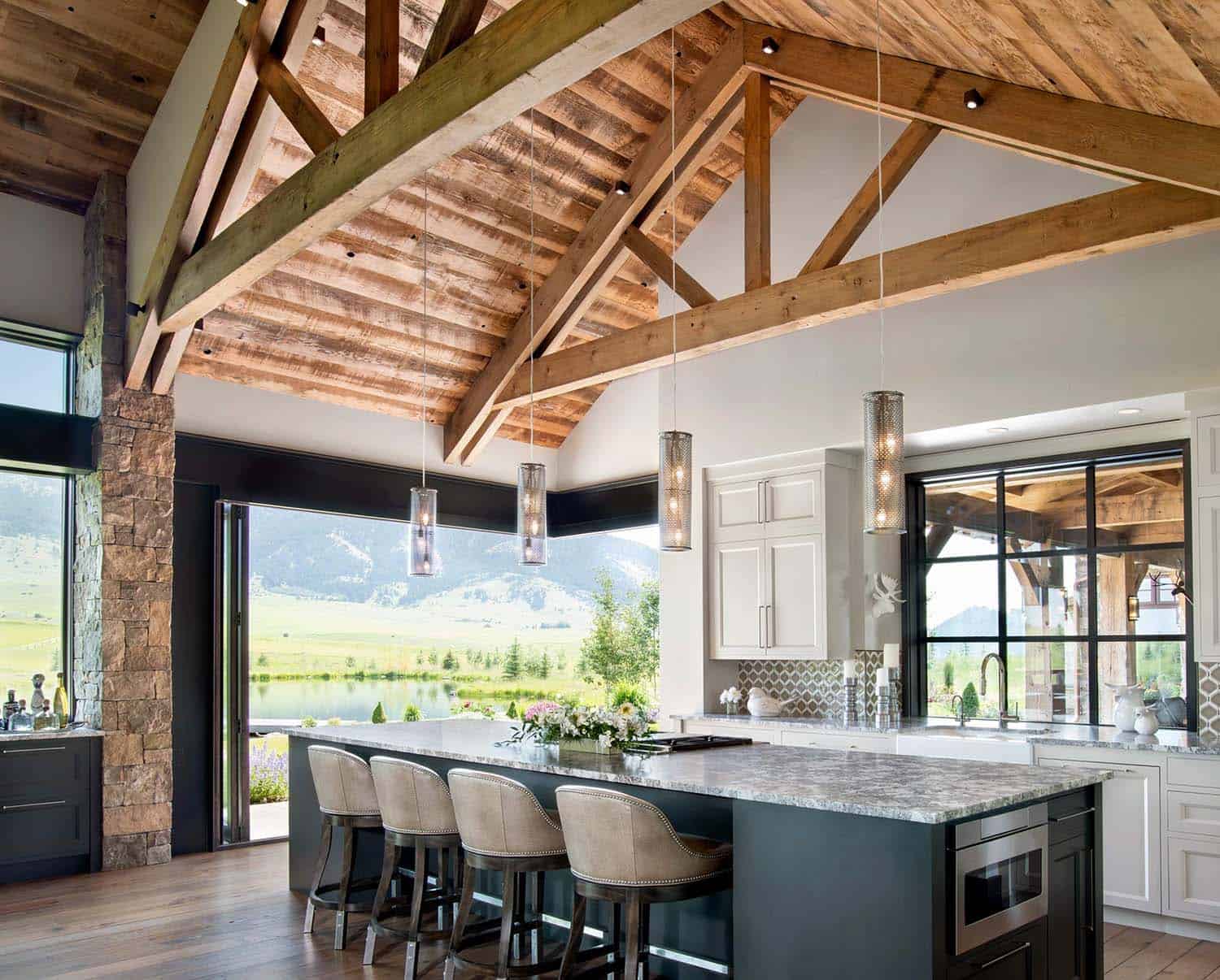 contemporary-ranch-kitchen