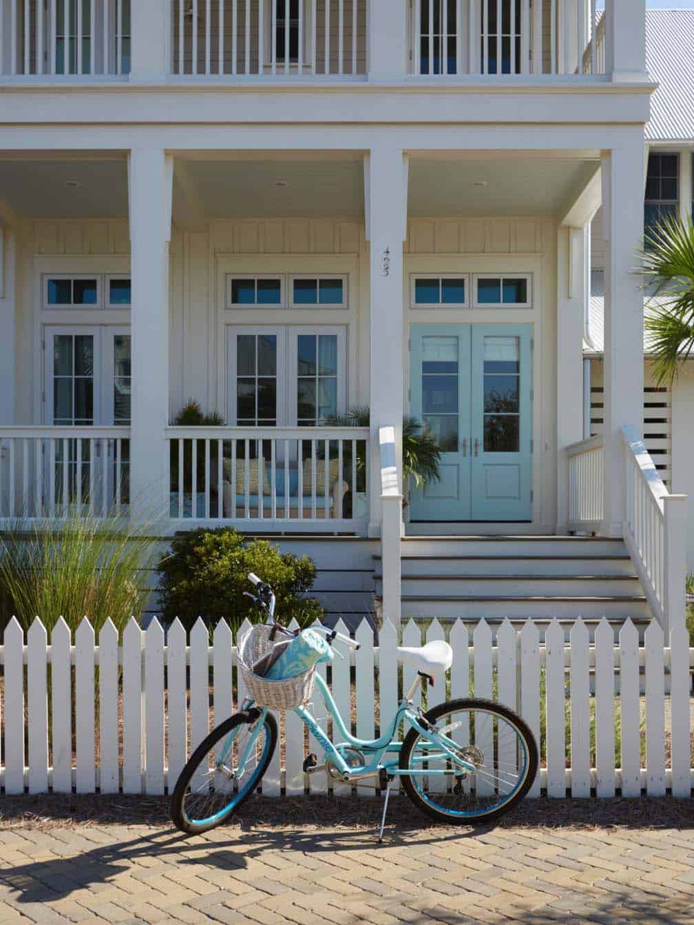 beach-beach-style-exterior