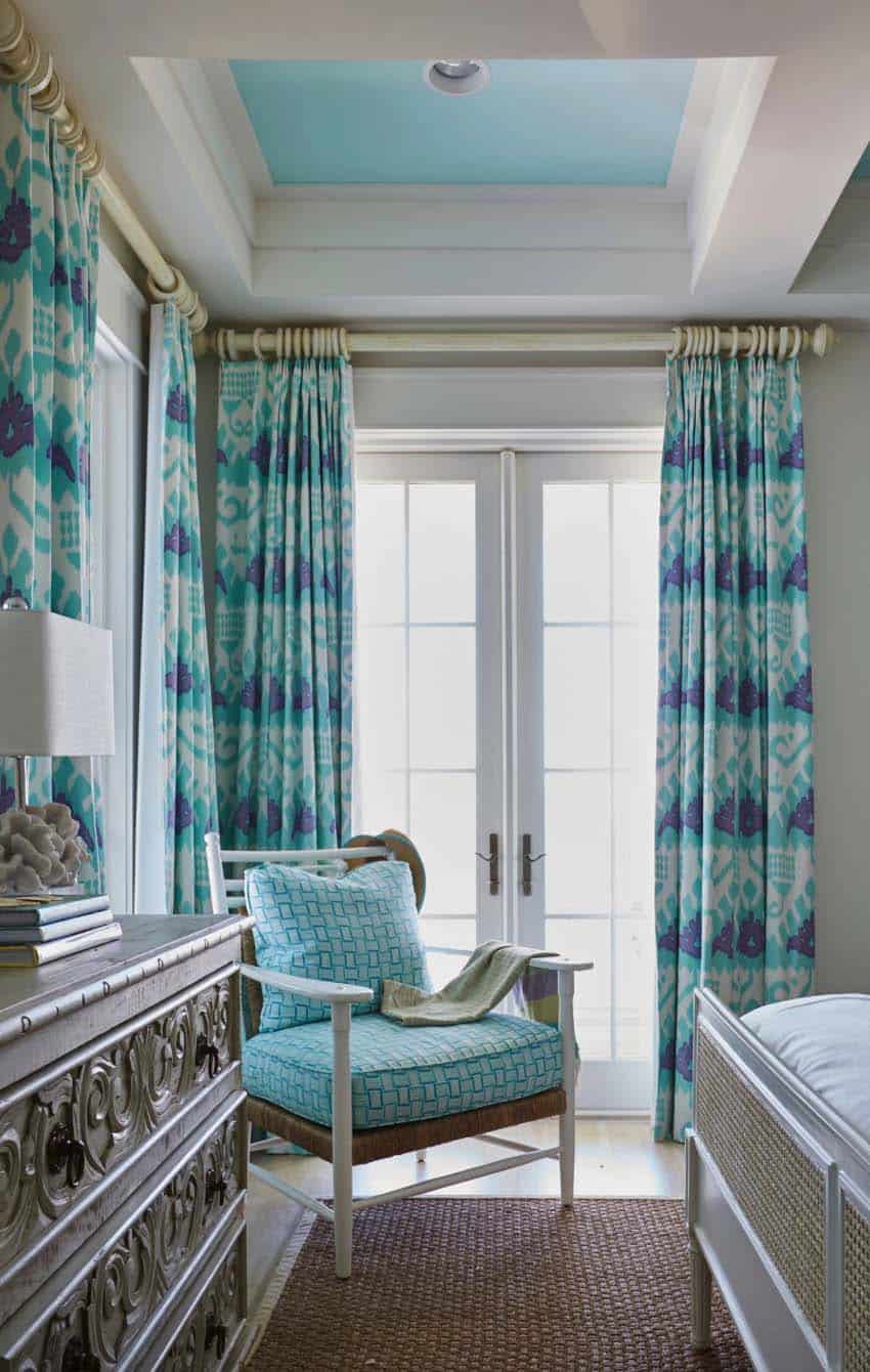 beach-beach-style-bedroom