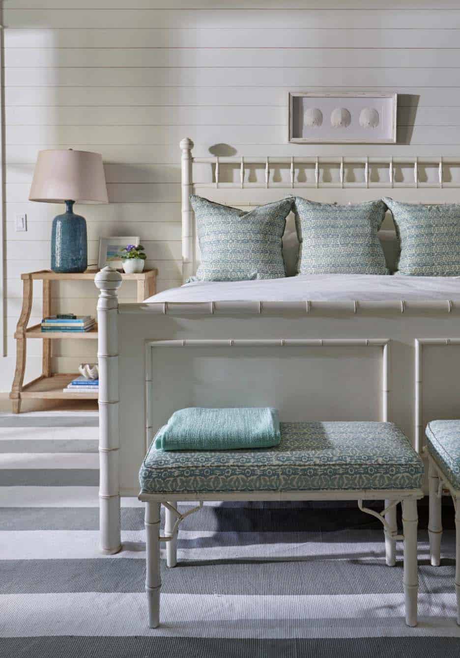 beach-beach-style-bedroom