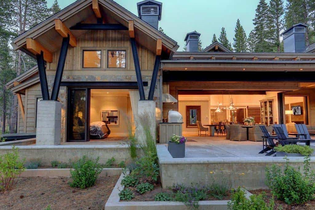 contemporary-mountain-home-exterior