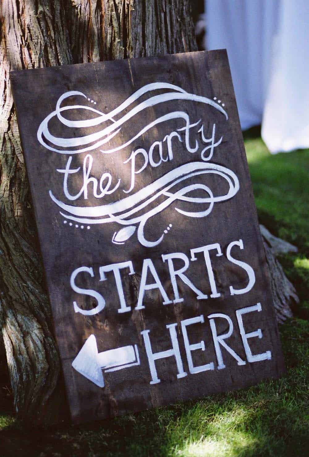 summer-garden-party-idea-sign