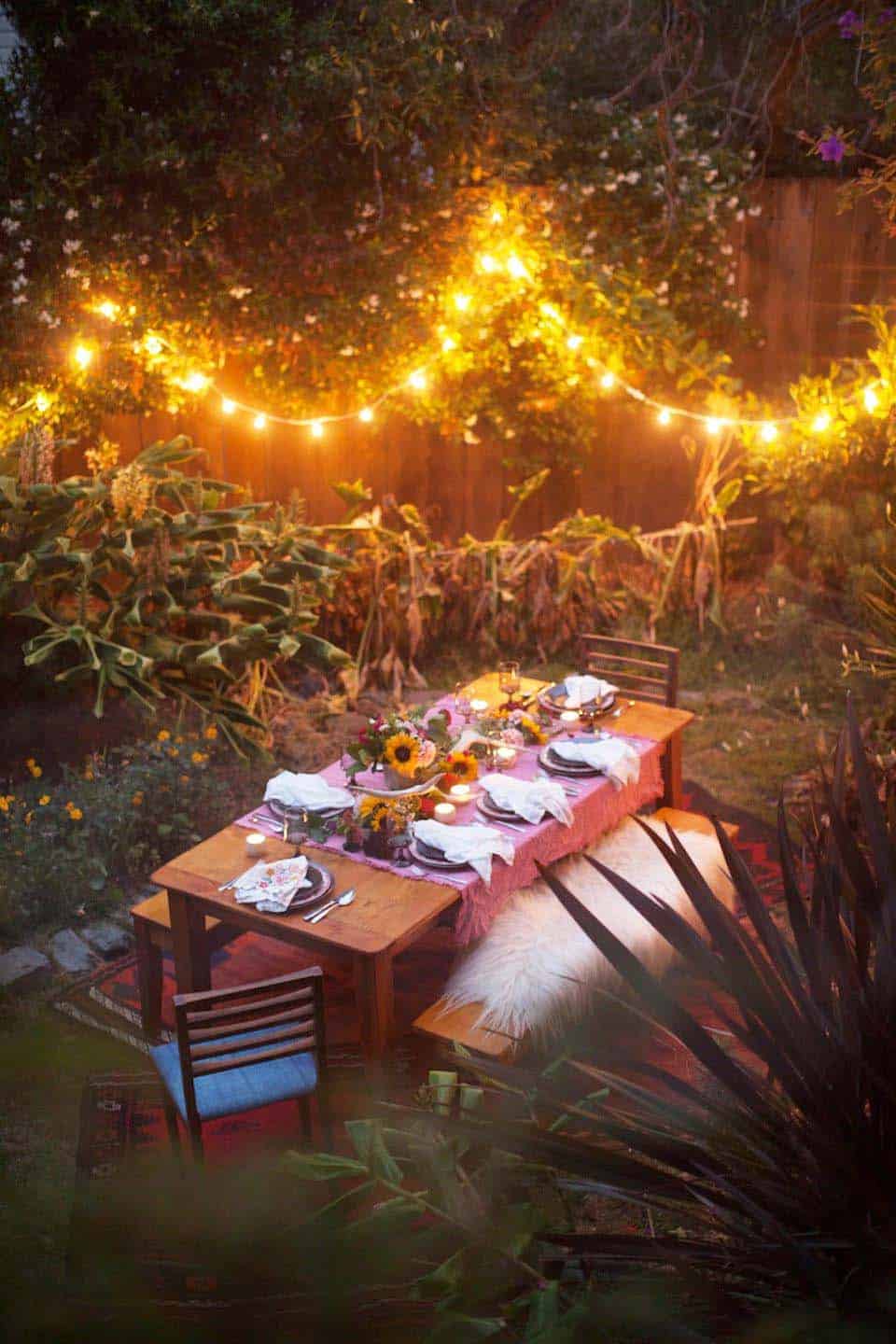 summer-garden-party-idea-string-lights