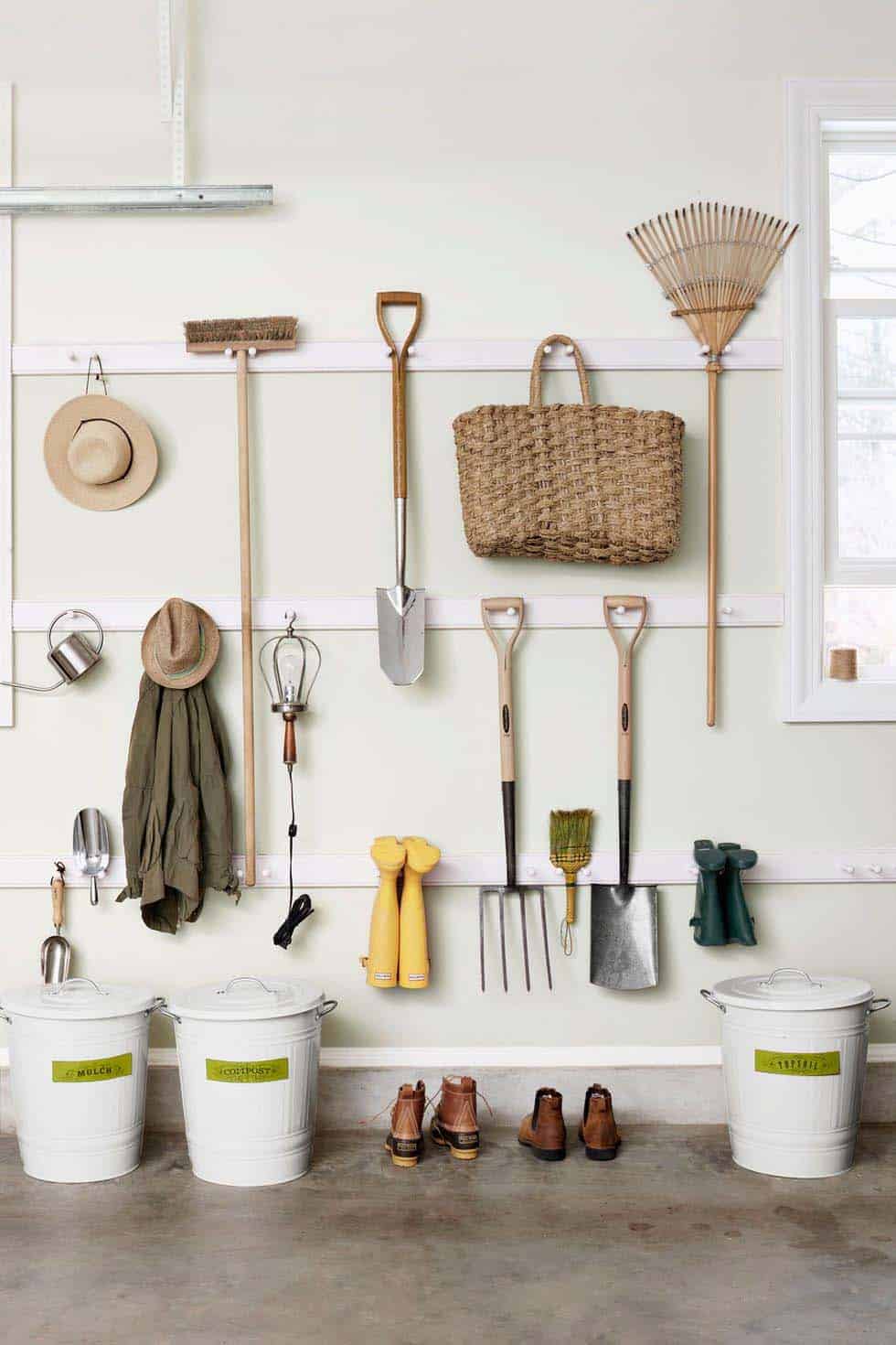 inspiring-potting-shed-storage-idea