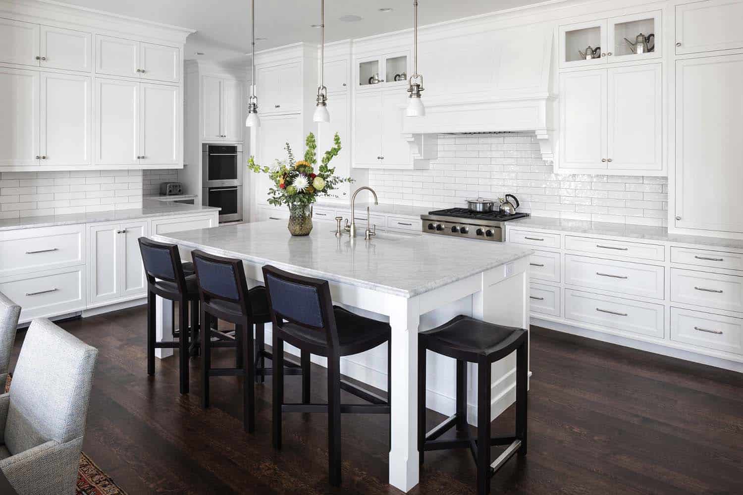 beach-house-beach-style-kitchen