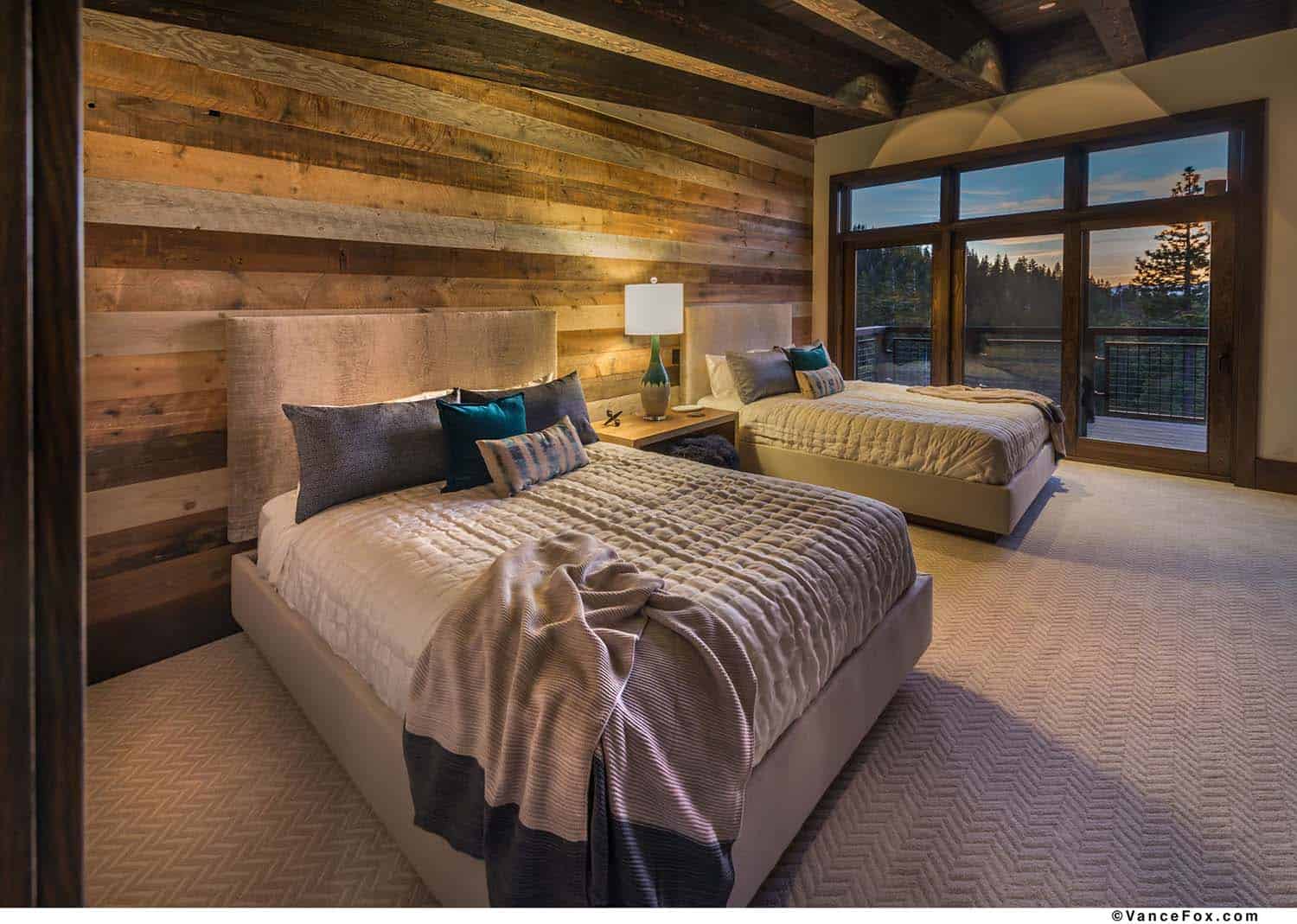 modern-rustic-bedroom