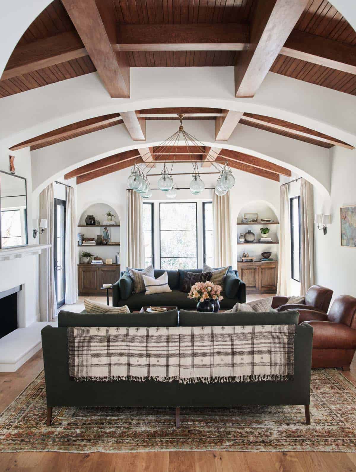 spanish-revival-living-room