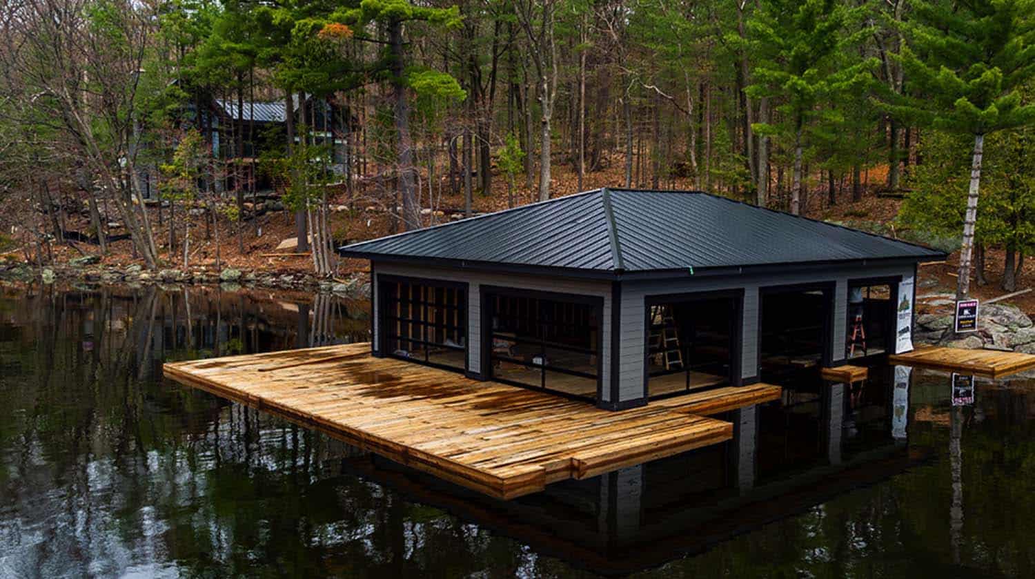 contemporary-lake-house-boathouse