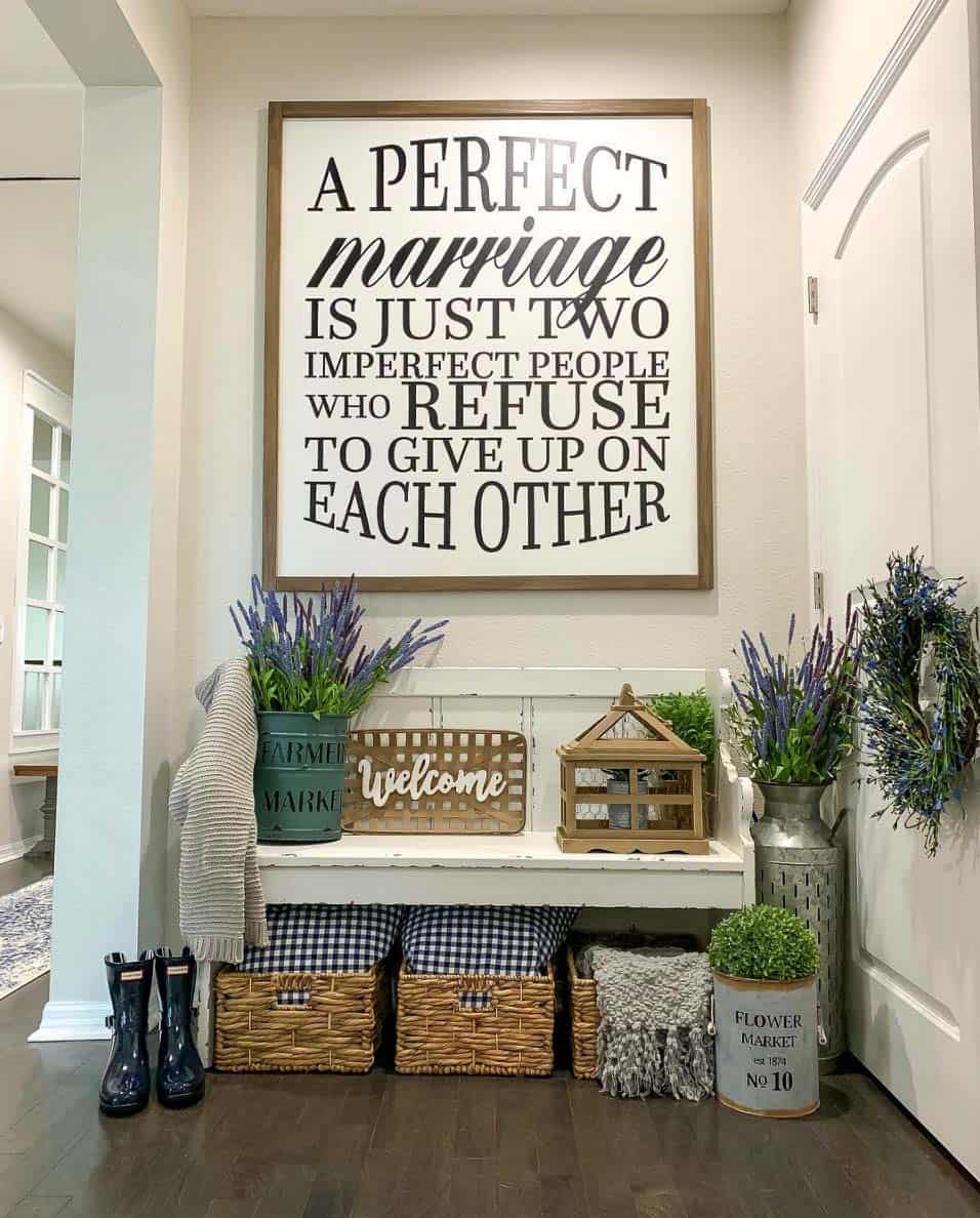 farmhouse-entryway-decorating-ideas