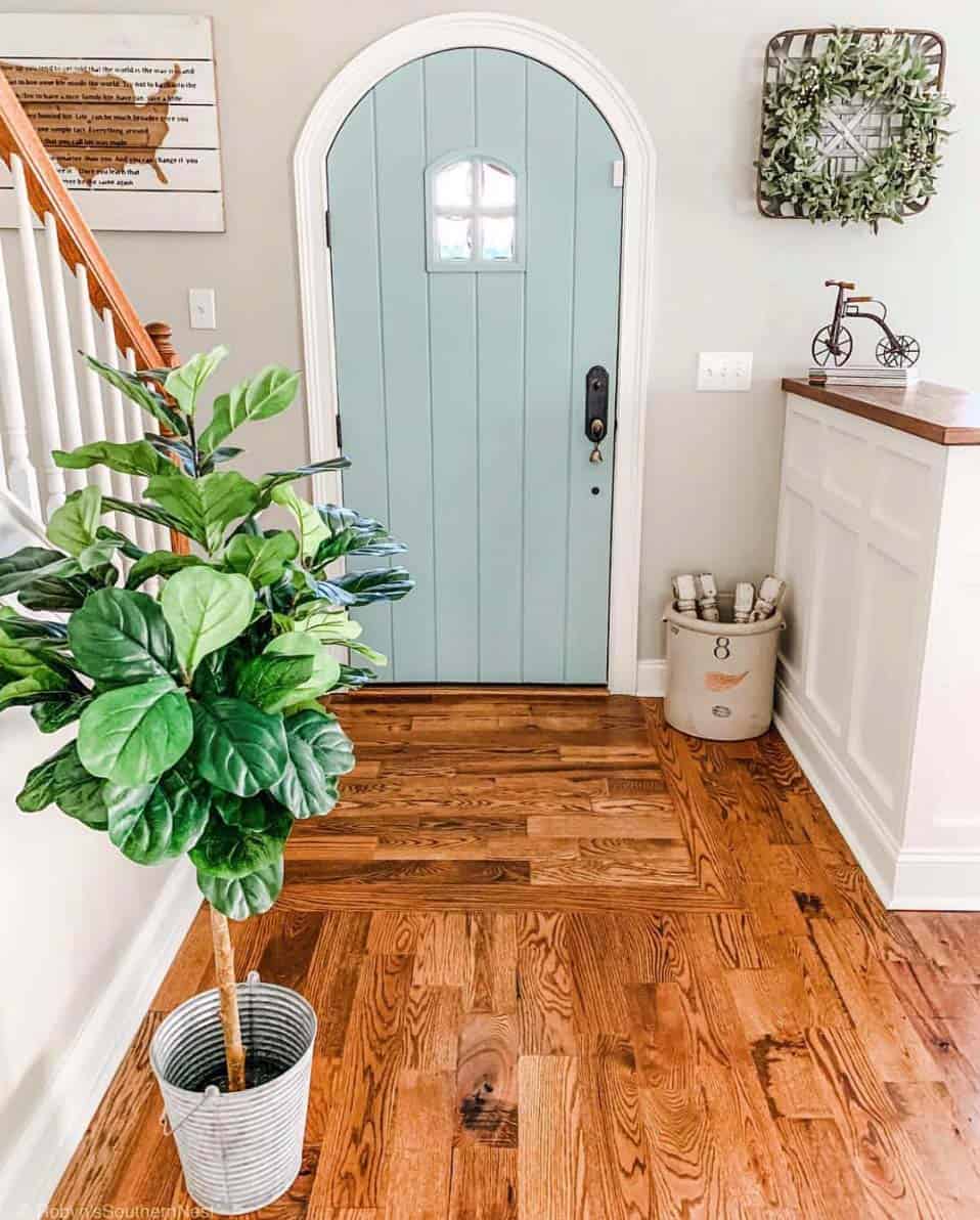 farmhouse-entryway-decorating-ideas