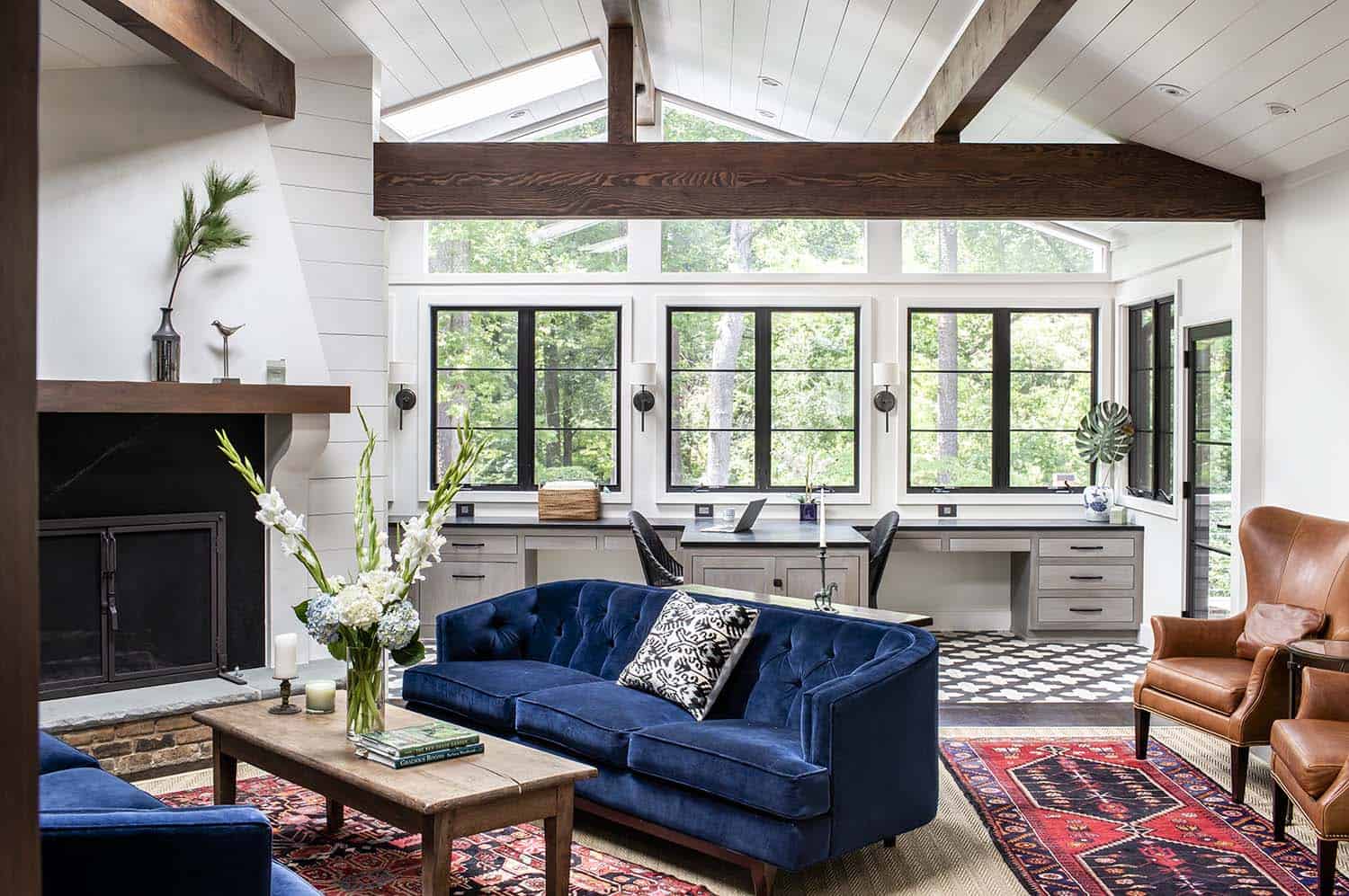modern-farmhouse-family-room