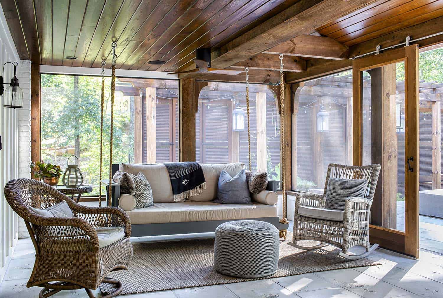 ranch-home-modern-farmhouse-porch