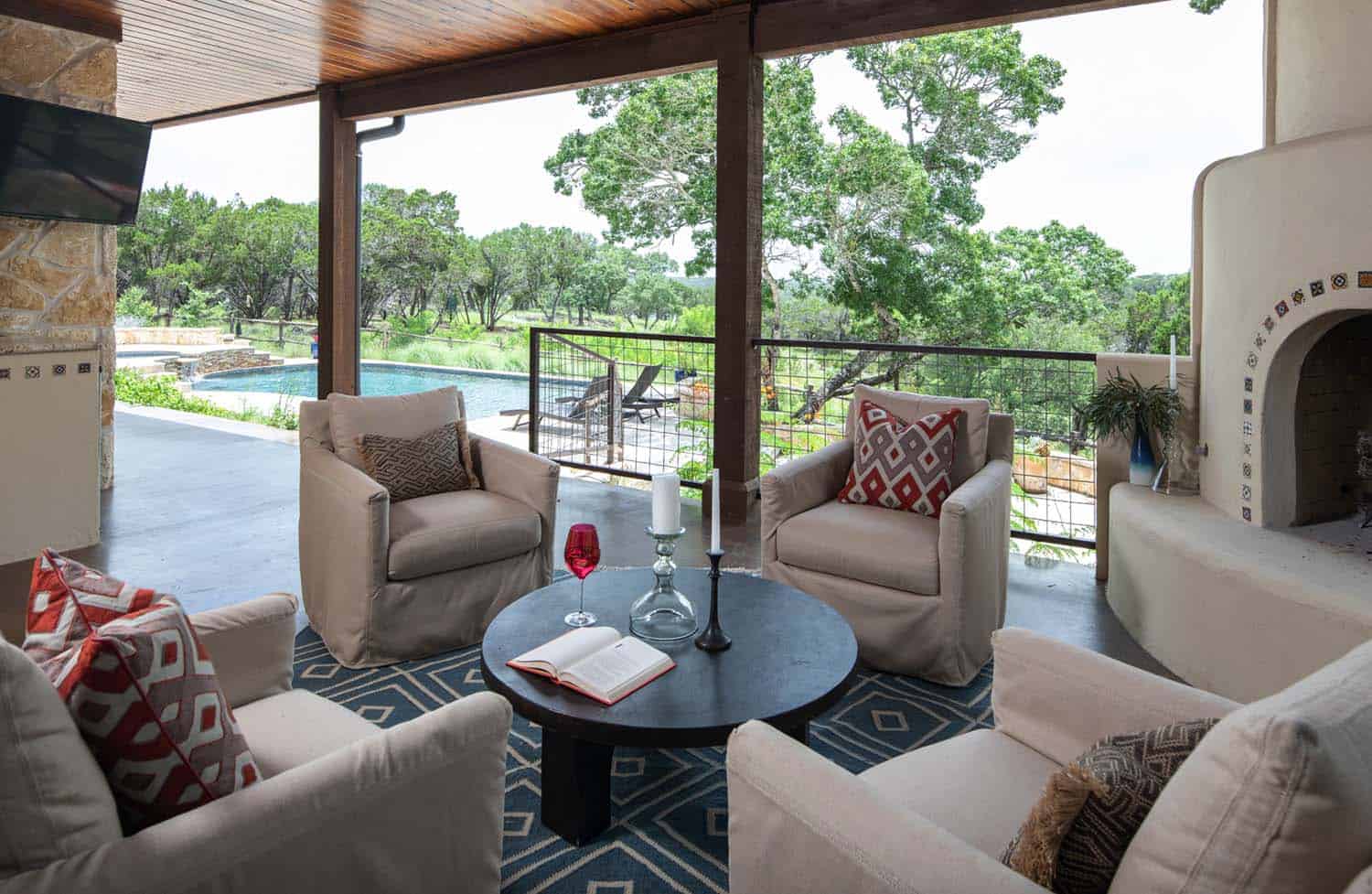 southwestern-style-outdoors