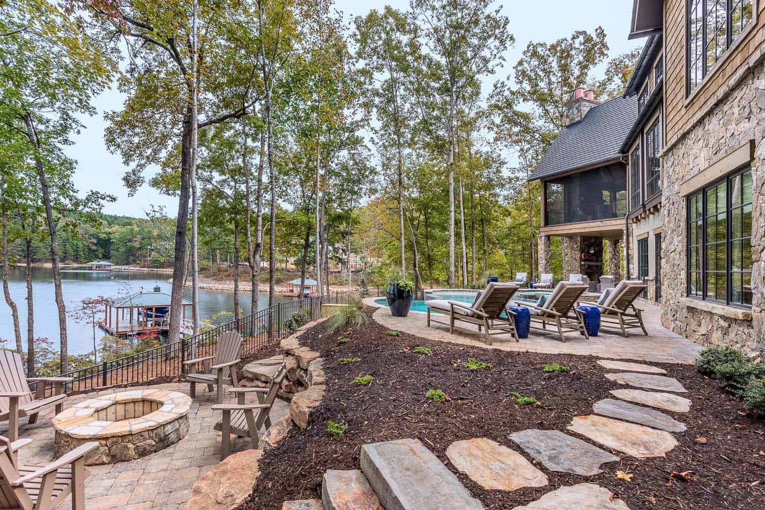 contemporary-model-home-landscape