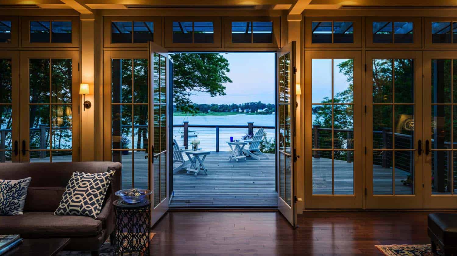 beach-cottage-beach-style-porch