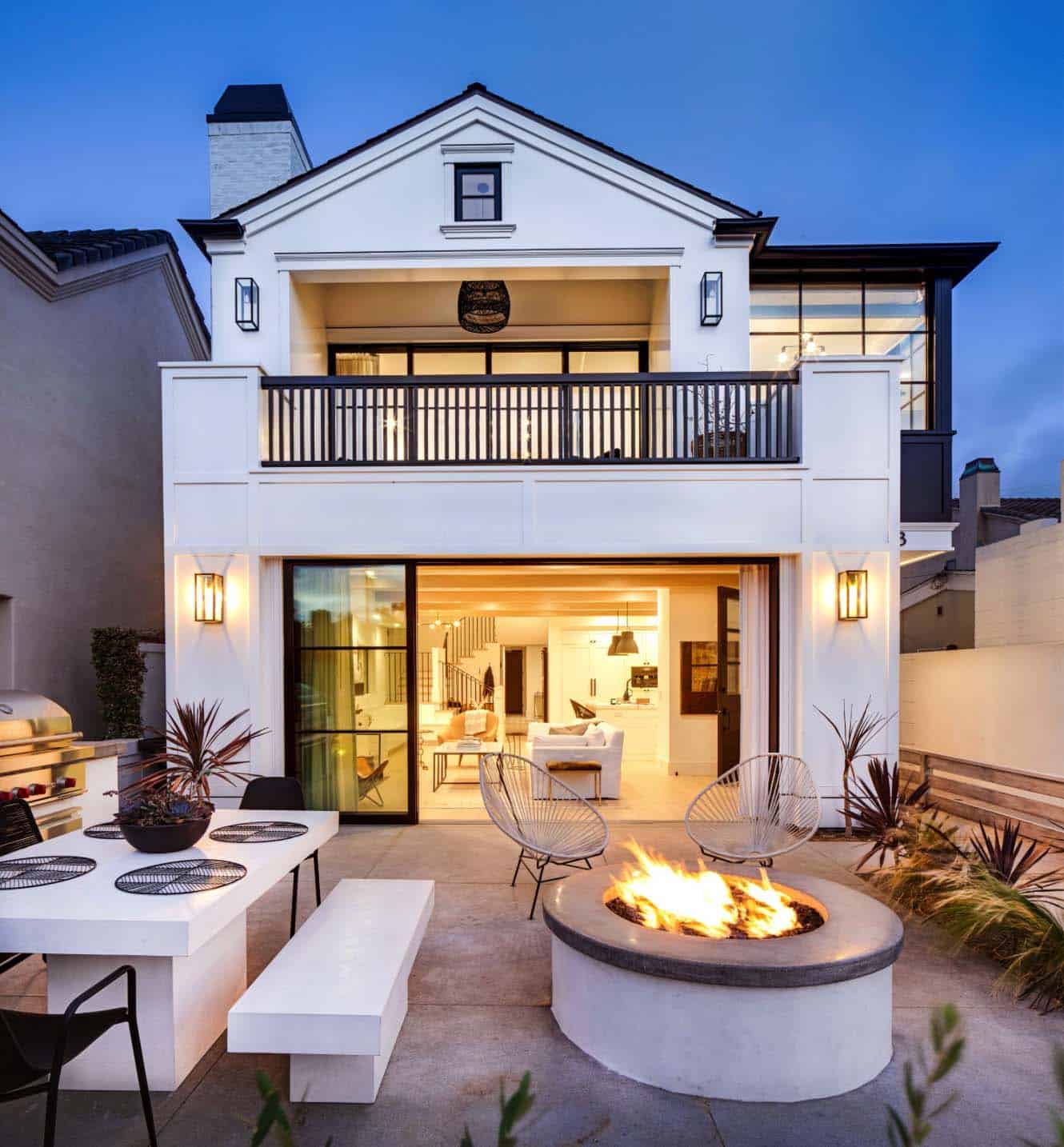 beach-style-house-exterior