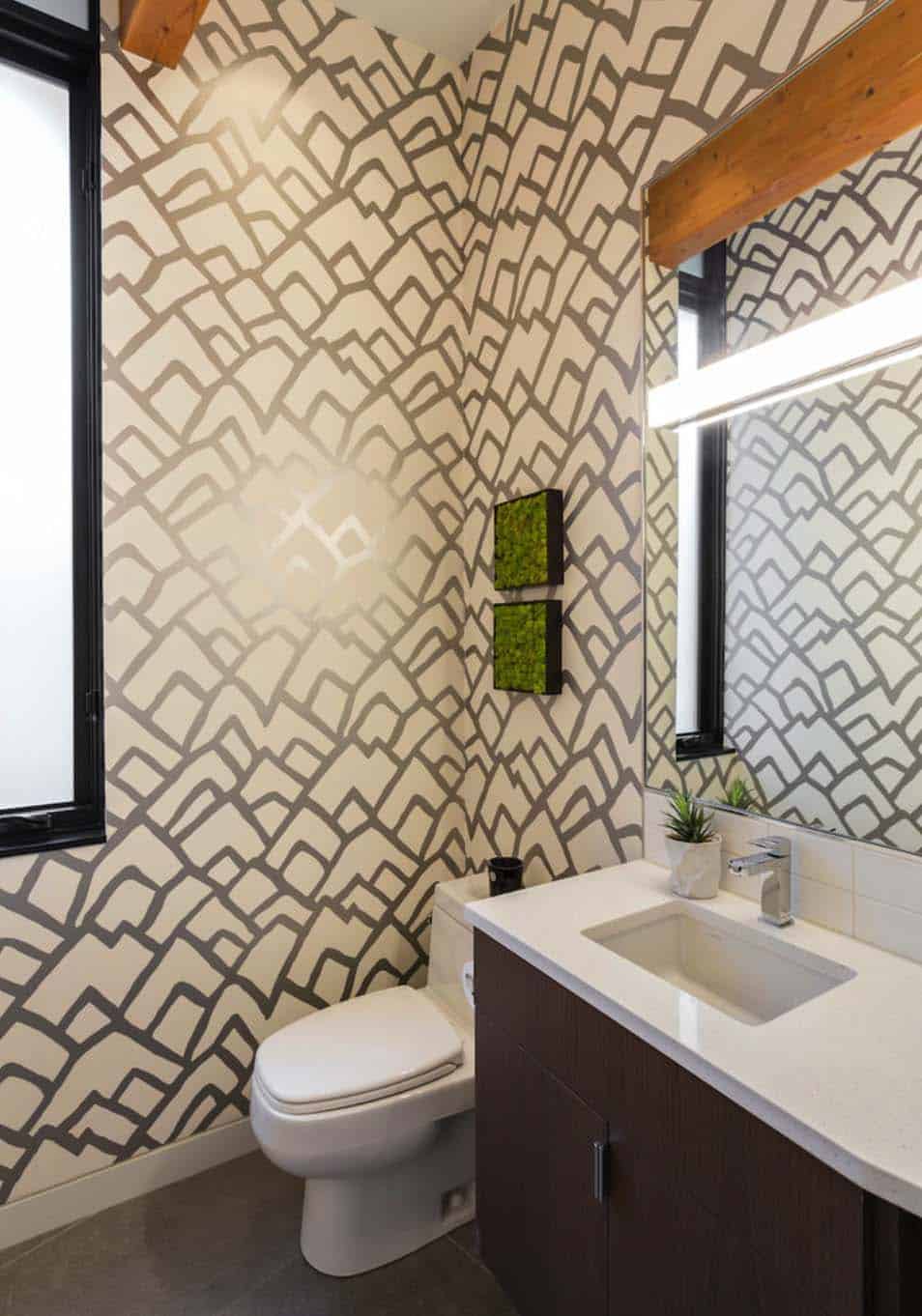 house-midcentury-bathroom