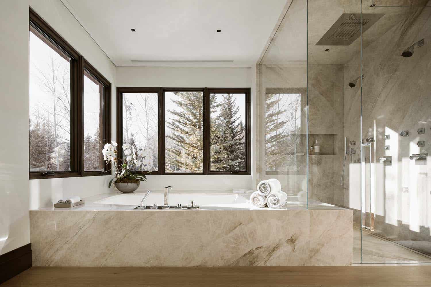 modern-mountain-home-bathroom