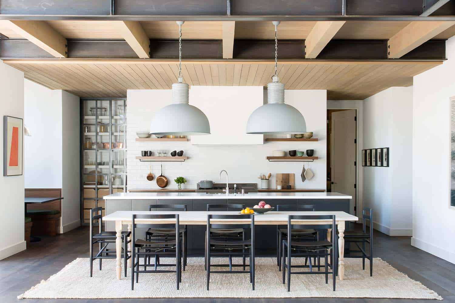 modern-mountain-home-kitchen
