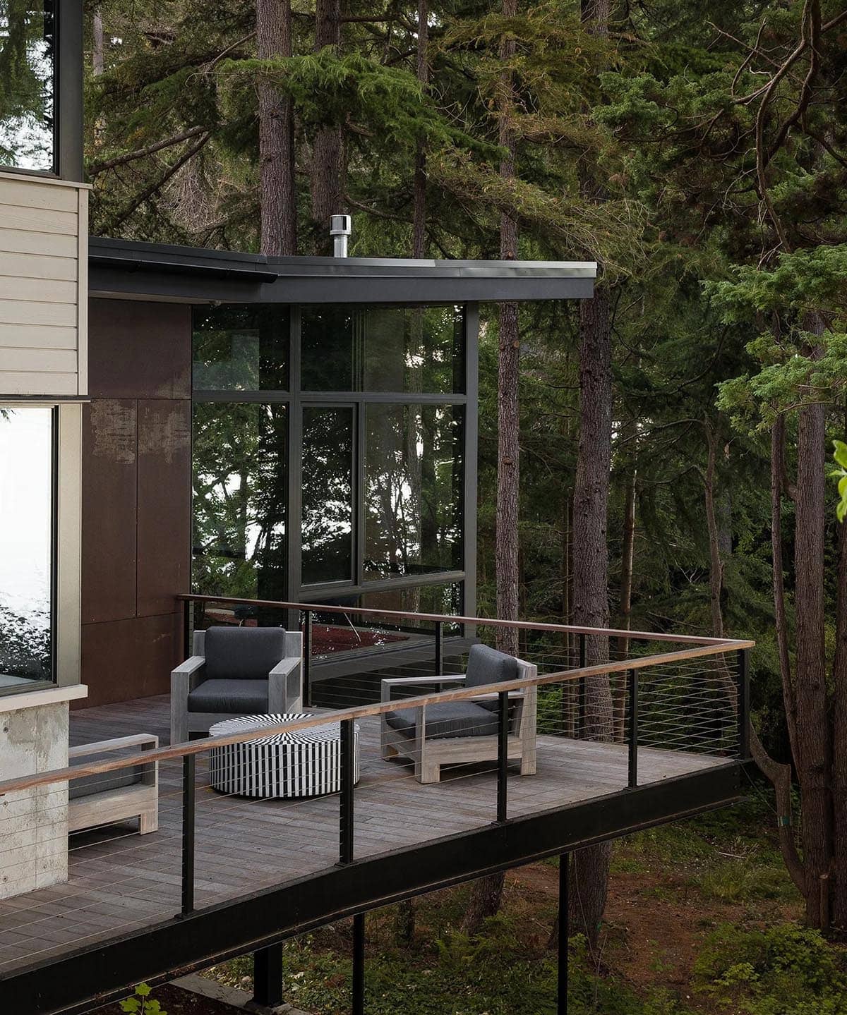 tree house modern exterior