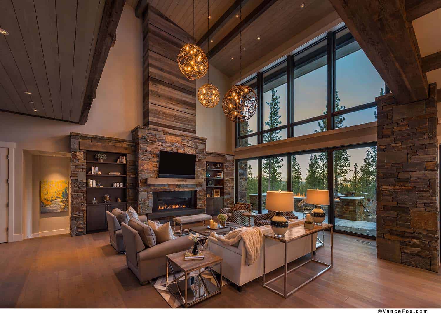 mountain-modern-cabin-living-room