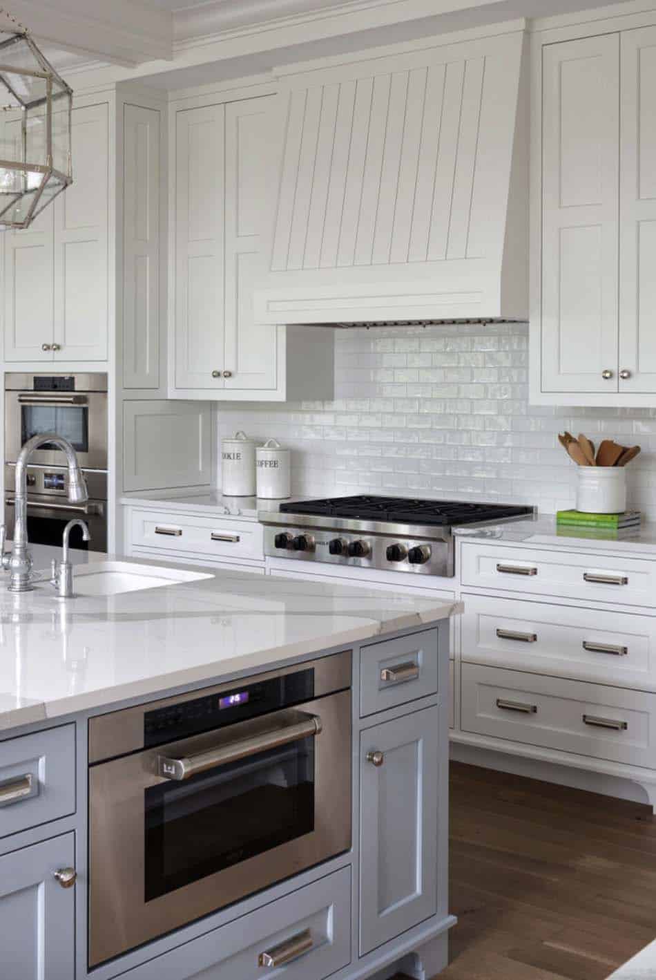beach-style-kitchen