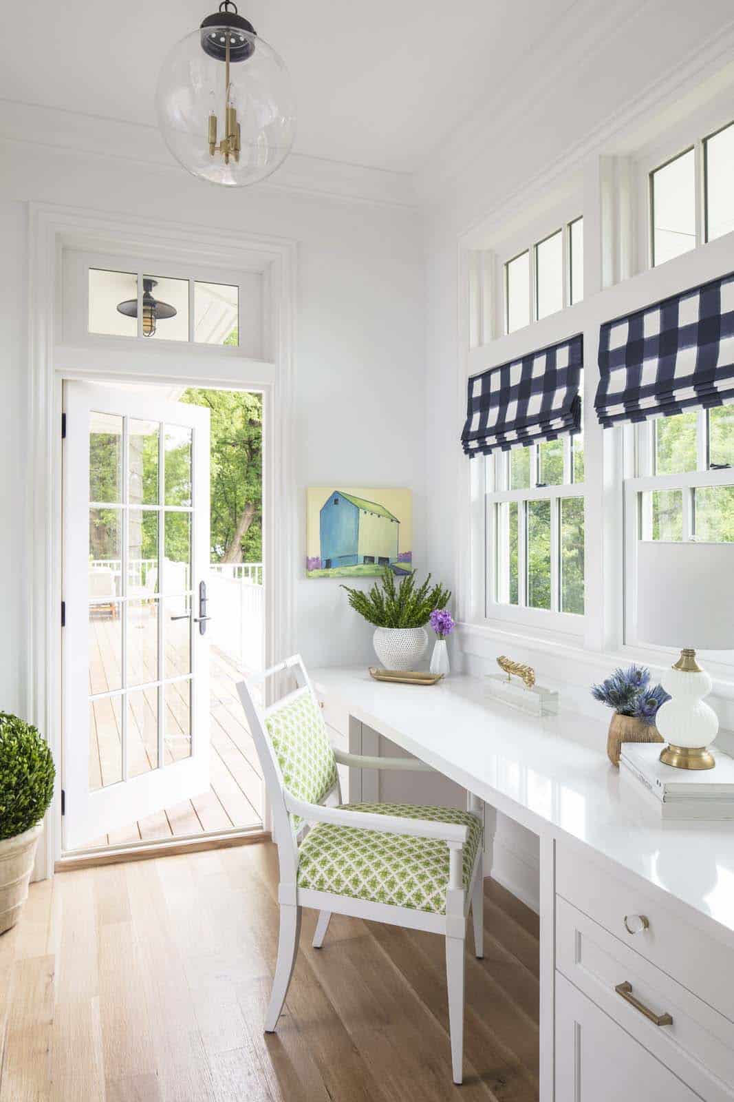beach-style-home-office