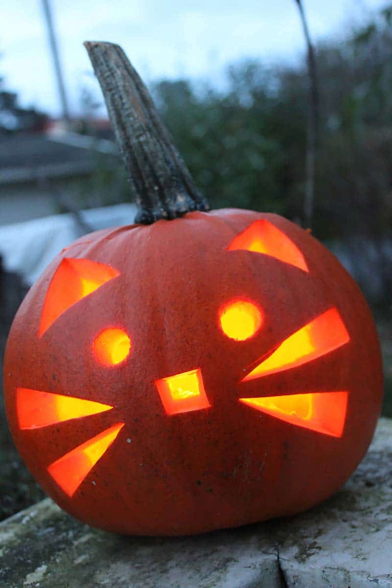 clever-pumpkin-carving-ideas-halloween
