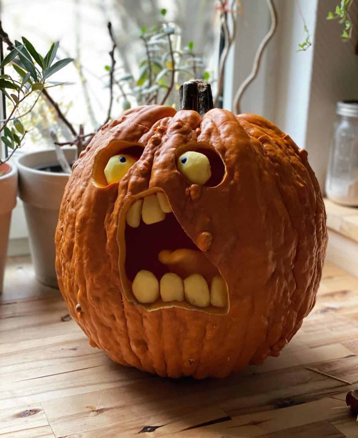 Screaming Pumpkin Face for halloween