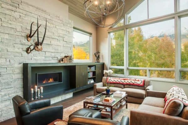 featured posts image for Phenomenal mountain contemporary home surrounded by amazing views