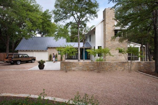 featured posts image for Tour this dreamy modern Texas farmhouse surrounded by oak trees