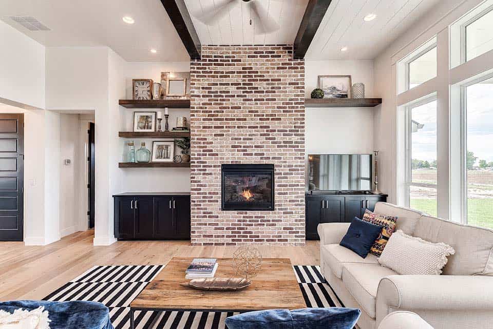 modern-farmhouse-living-room