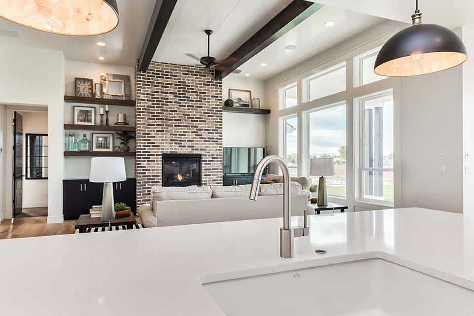 modern-farmhouse-kitchen