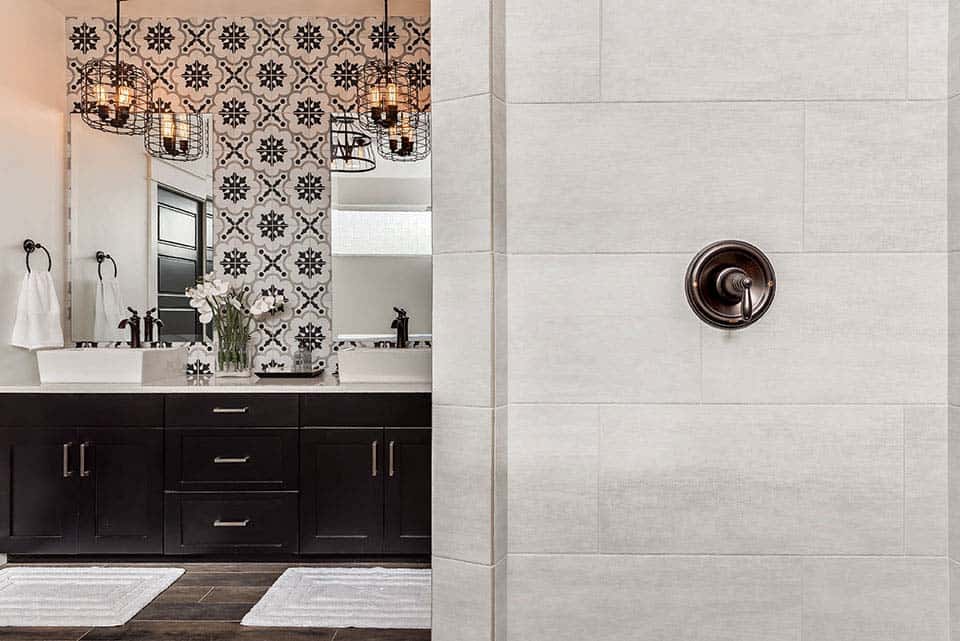 modern-farmhouse-bathroom
