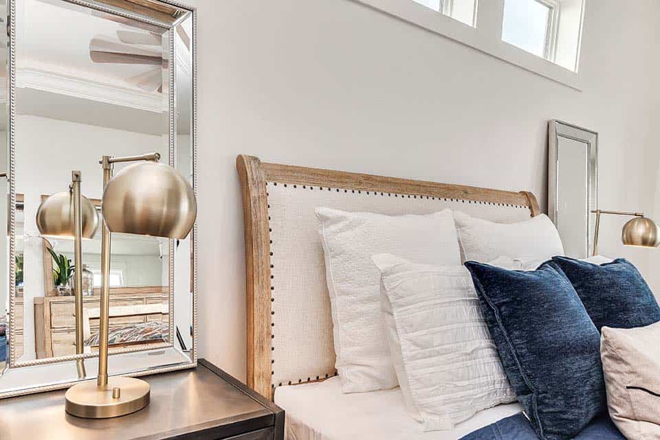 modern-farmhouse-bedroom