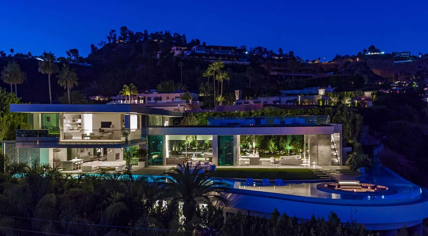 modern-home-exterior