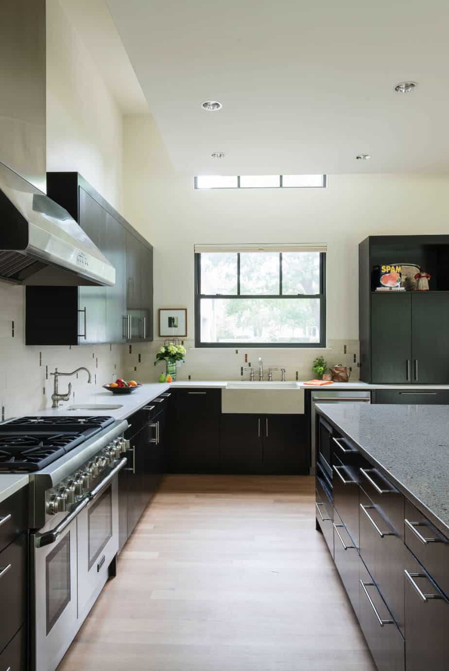 modern-farmhouse-contemporary-kitchen