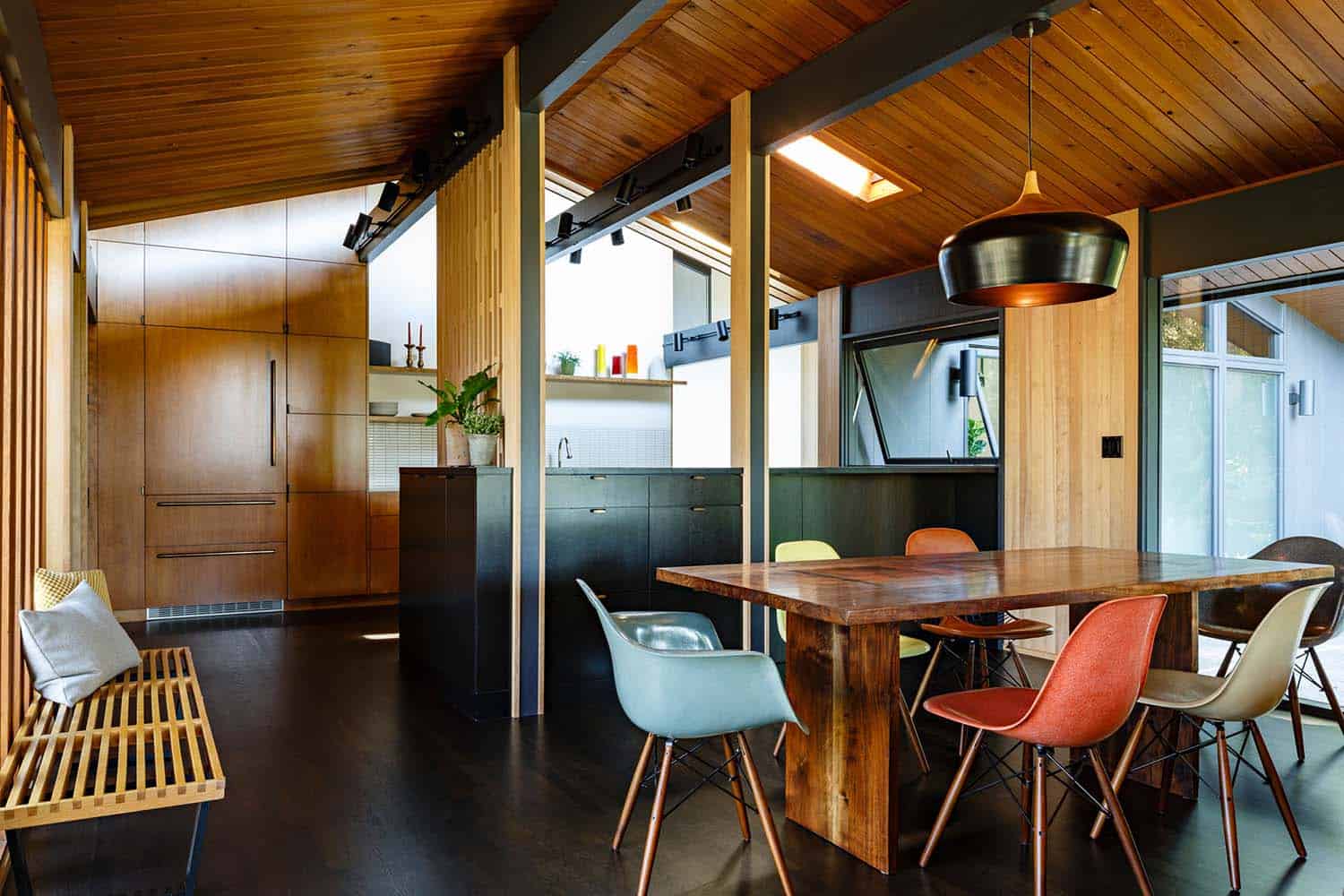 midcentury-modern-dining-room