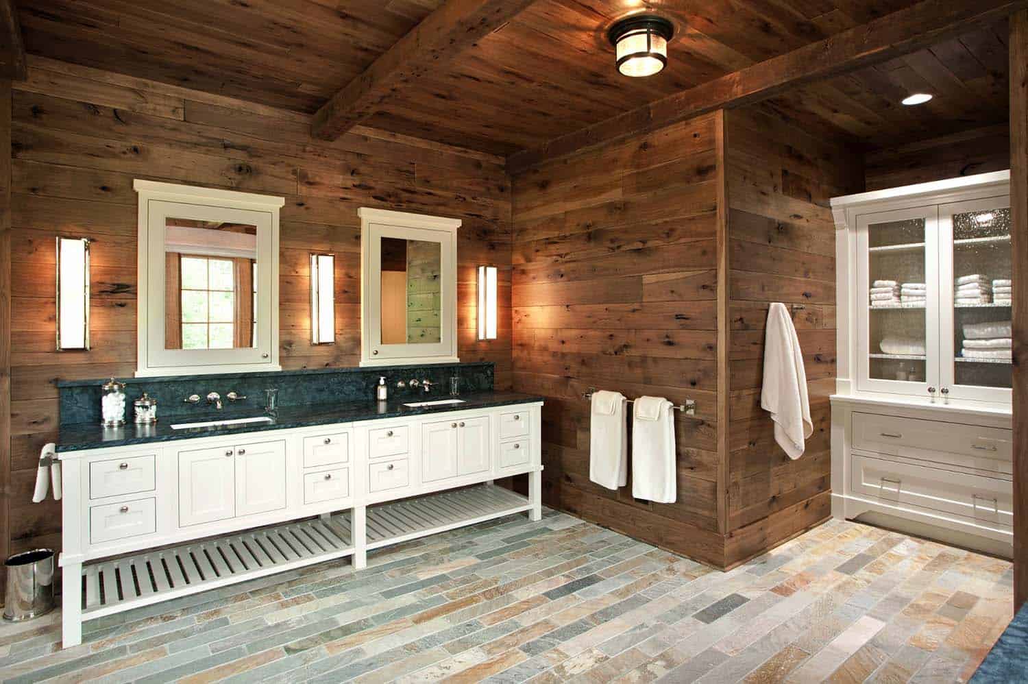 rustic-bathroom