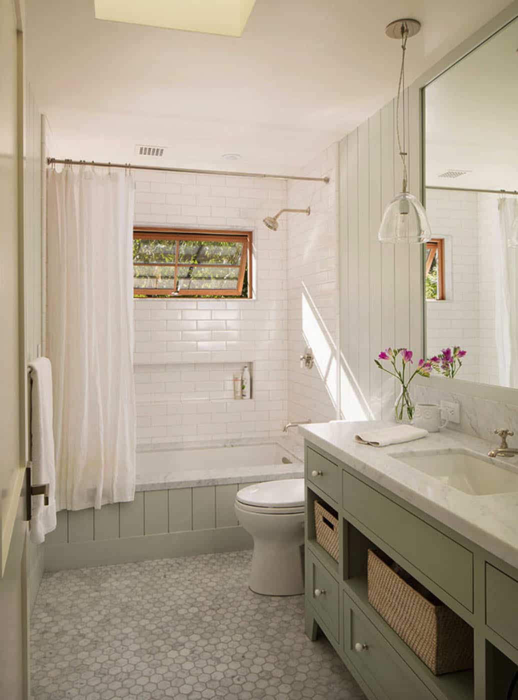 residence-farmhouse-bathroom