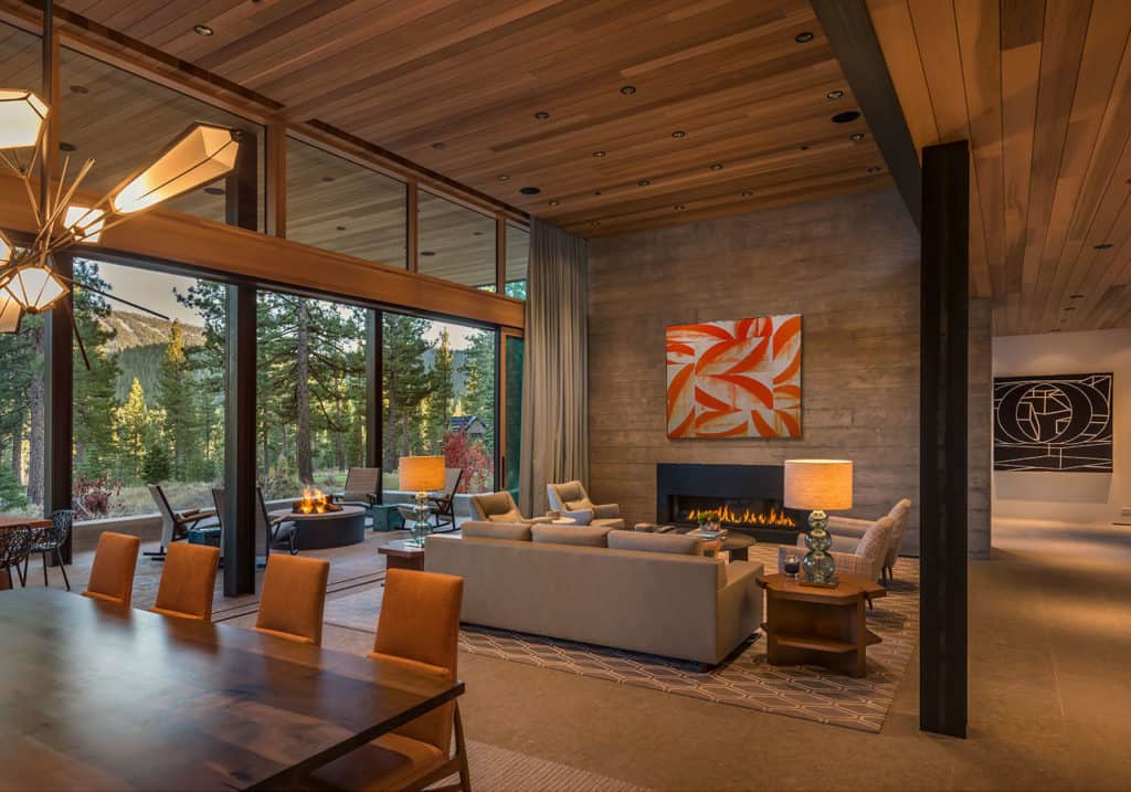 A mountain modern dream home offers a peaceful retreat in Truckee