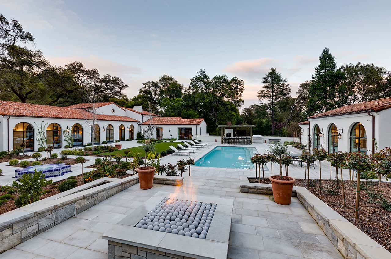 mediterranean-exterior-pool