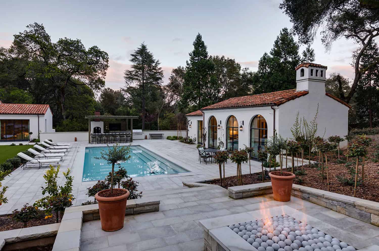 mediterranean-exterior-pool