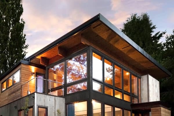 featured posts image for Industrial home in Seattle designed to look like a shipping container house