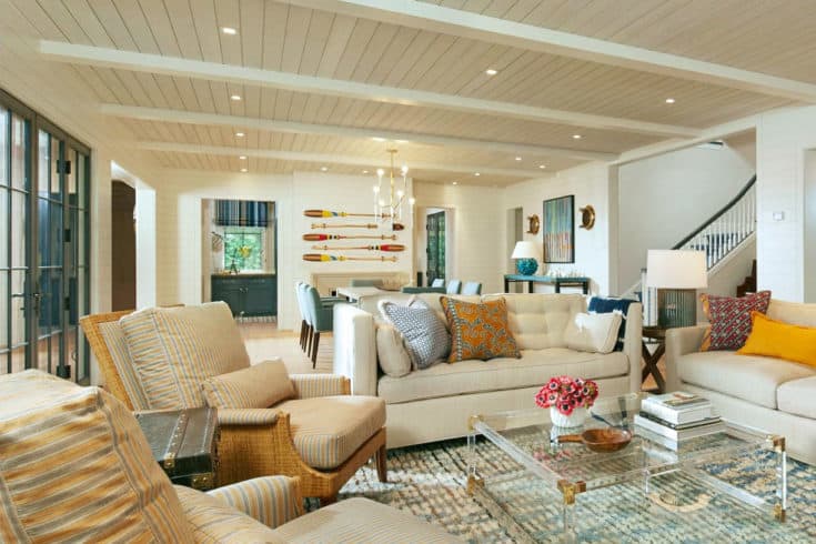This renovated Lake Minnetonka bungalow is the ultimate lakeside retreat