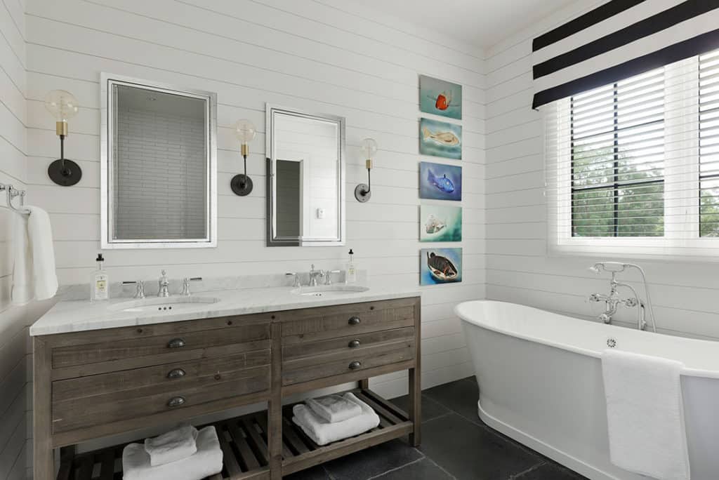 This renovated Lake Minnetonka bungalow is the ultimate lakeside retreat